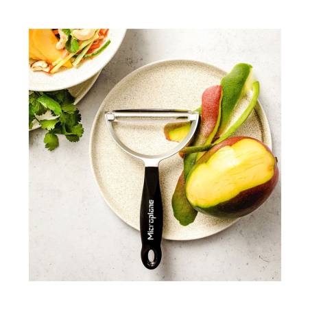 Microplane Profi XL stainless steel vegetable peeler 4.13 inch