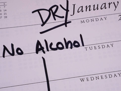 Dry January e minor consumo di vino: le ultime tendenze sull'alcool